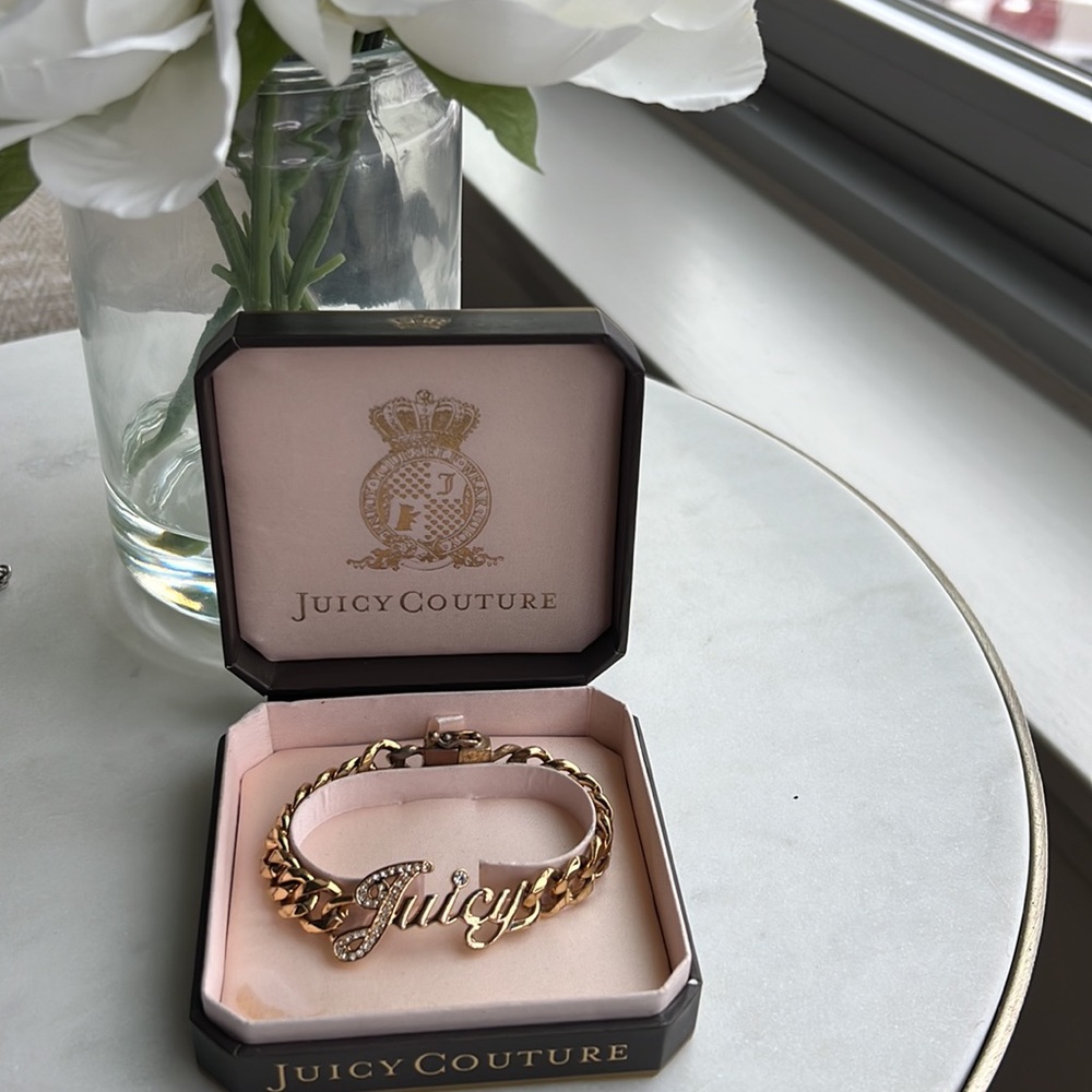 Juicy Couture Link Bracelet